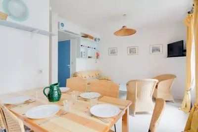 Image de Appartement lumineux 6 pers. , 1er étage, balcon, centre Cauterets, local skis, proche télécabine