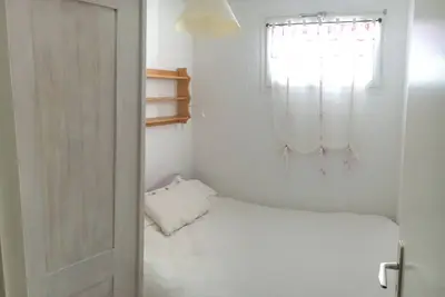 Image de T2/3, coeur de station, bas de pistes, parking, 30m3 + terrasse de 100m2