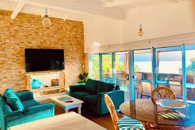 Image de Admiral's Deck - Appartements Blue River - Wooli