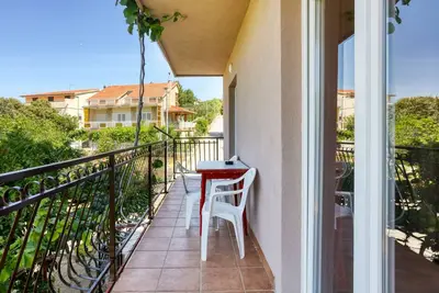 Image de Appartement de deux chambres avec le balcon Grebastica, Sibenik (A-4881-a)