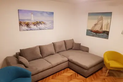 Image de App Sandra 3 chambres avec 2 salles de bain à 112 m2 au premier étage. Rijeka-Kostrena