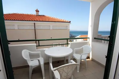Image de Appartement d'une chambre avec la terrasse et la vue sur le mer Balica Rat, Omis (A-4868-b)