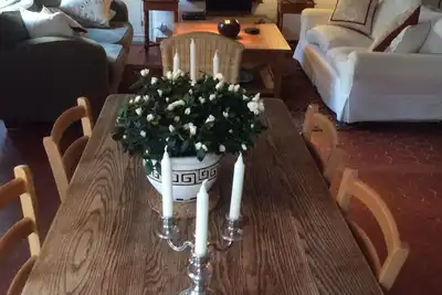 Image de Charming apartment on the Cours Saleya, vieux Nice. 200 meters from the beach!