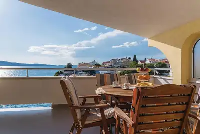 Image de Belle maison à Sibenik avec cuisine