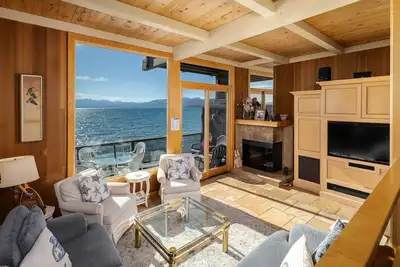 Image de Star Harbor # 15: 4 Br / 3 Ba condo / maison de ville à Tahoe City, pour 8 personnes