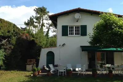 Image de Maison familiale à la pointe du CapFerret entre océan et bassin.