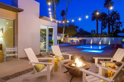 Image de La flèche - 4 chambres! Swanky Palm Springs Vibe!