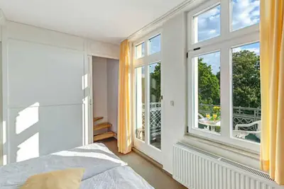 Image de Villa Ostseewarte Whg. 18, Balcon Sud, Ascenseur - Villa Ostseewarte, Strandnah, teilw. Lake View,