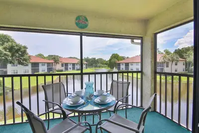 Image de Cozy Seashore! Seulement 15 min des plages Ami, vue sur l'étang de détente, Wifi gratuit