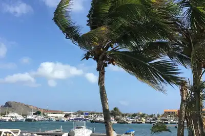 Image de Luxueux appartement au rez-de-chaussée en front de mer à Spaanse Water
