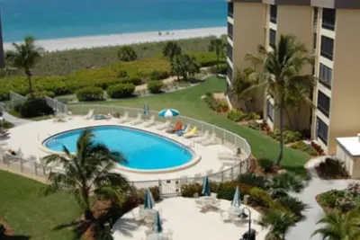 Image de Secluded Private Peaceful Resort avec plage privée Piscine Tennis Embarcadère