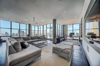 Penthouse à couper le souffle au coeur de Toronto