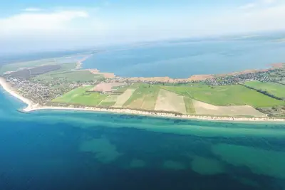 Image de Chalet dans le parc national / Bodden, près de la mer Baltique Fischland. Chiens bienvenus