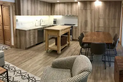 Image de Notre rénovation est presque terminée et nous sommes très excités, tous nouveaux pour la saison 2019/20!