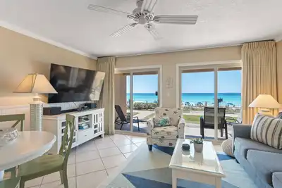 Image de 02- Le paradis vous attend dans ce condo au bord de la mer qui peut accueillir 6 personnes! Coral Reef Club
