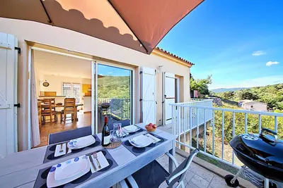 Image de Sartene Orasi : appartement dans villa très confortable, climatisation, WiFi