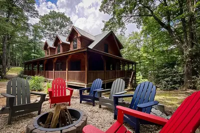 Image de 3br, bain à remous, foyer, emplacement central, près de App Ski Mtn, Downtown Blowing Rock et Boone