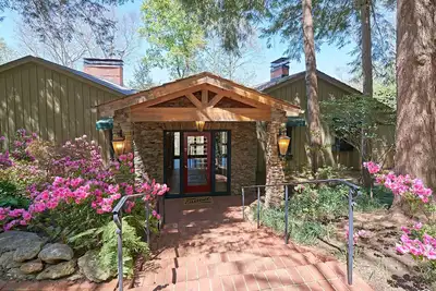 Image de L'ultime escapade du Nord-Ouest pour amis et famille