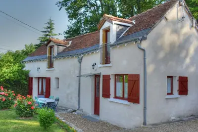 Image de Charmante maison proche de Tours, châteaux et vignobles, grand jardin, équipements modernes, WiFi.