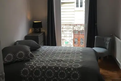 Image de Appartement 75 M2 centre parking privé gratuit