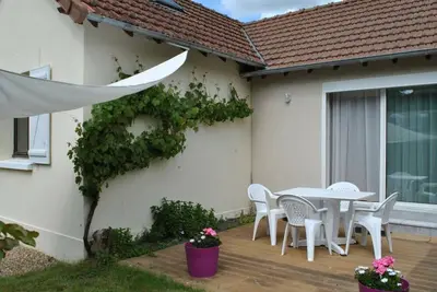 Image de Charmante maisonnette avec jardin, proche des châteaux de la Loire et de Tours