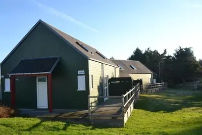 Image de Maison familiale face aux îles Chausey, à Bréhal, avec terrasse, Bbq, et équipements bébé