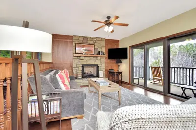 Cumberland 1 Wpm: 3 Br / 3 Ba 3 chambres w / den à Blowing Rock, pour 10 personnes