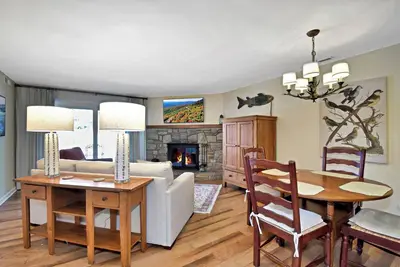 Cardinal 103 Wpm: 1 Br / 1 Ba condo à Blowing Rock, 4 personnes