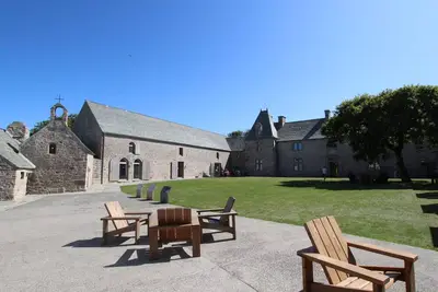 Image de Gîte mitoyen proche du port, animaux bienvenus