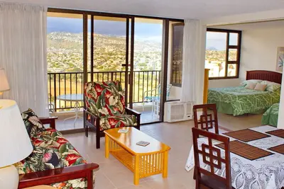 Image de Waikiki Banyan T2 le 29 - Les vues sont à couper le souffle! ! !