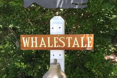 Whale's Tale Cottage - Charme d'île tropicale sur Man-O-War Cay avec accès à la plage