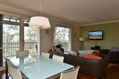 Image de Villa Sangiovese - Accessible aux fauteuils roulants - Vignobles - Mariages - Concerts