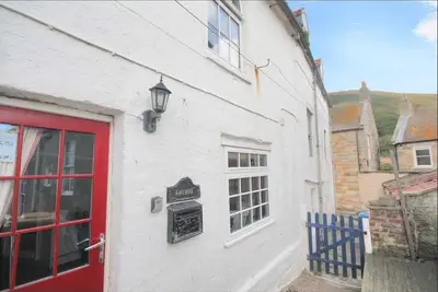 Image de Anchor Cottage: vue imprenable sur la mer au coeur de Staithes!