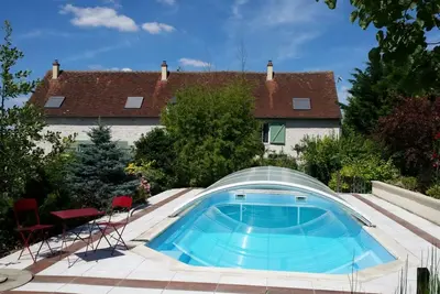 Image de Gîte de charme avec piscine et sauna en Touraine, proche Châteaux de la Loire et Futuroscope