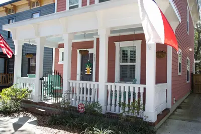 Image de The Clubhouse New Construction Historic Downtown Wilmington Antique District