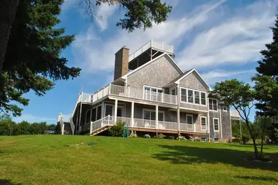 Image de Maison De Luxe Avec Maison D'HÔTES Sur Domaine De L'Ile Acadienne