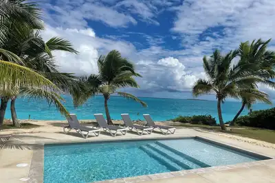 Image de Beach House sur Best Sandy Beach de Great Exuma avec douche extérieure privée