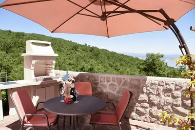Image de Garçonnière avec la terrasse et la vue sur le mer Icici, Opatija (As-7885-a)