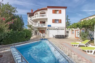 Image de Superbe maison de 8 chambres à Pula