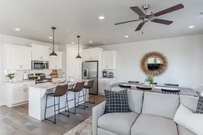 Image de Happy Place au club de golf The Ledges * Services inclus dans le complexe!