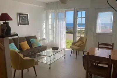 Image de Studio rénové avec parking, wifi, proche plage et centre