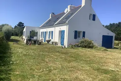 Image de Maison 3* à 400m de la mer, grand jardin, proche centre Sauzon, tout équipée, calme garanti
