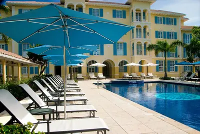 Image de Resort Condo situé sur la plage de Grace Bay - n ° 1 de la plage dans le monde! ! !