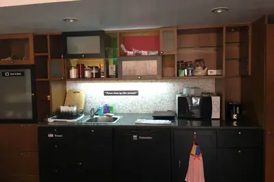 Hub53 Coworking & Coliving Space