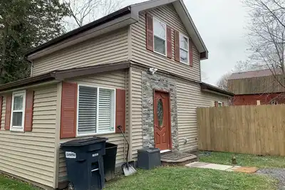 Image de Brookside Cottage à Interlaken - 10 min des sentiers viticoles de Seneca et Cayuga