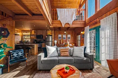 Image de Près de Dollywood et Pigeon Forge. Animaux acceptés