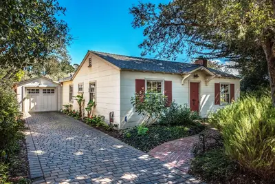 Image de 3764 On Soundings - Nouvelle location de vacances! Charmant Cottage Carmel!