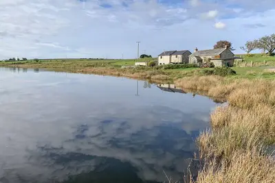 Image de Grange de la piscine de Dozmary, Piscine De Dozmary