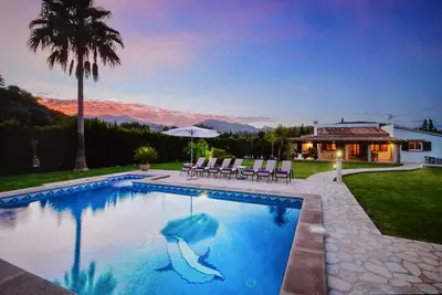 Image de Villa spacieuse et lumineuse idéale pour vos vacances en famille.