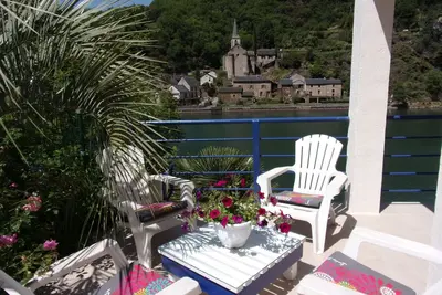 Image de Maison au bord de la rivière Tarn, calme, repos, idéal famille 4 personnes